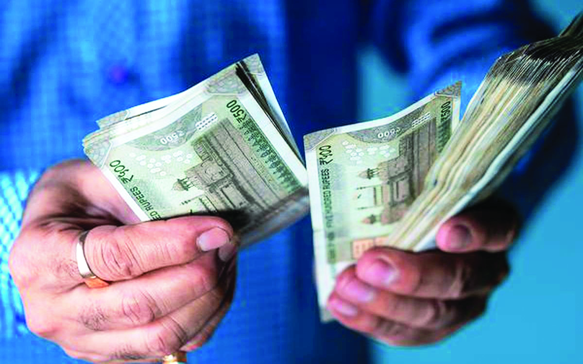 ‘Net interest income of banks rises by record   25.5% to `1.78 lakh crore in December quarter’