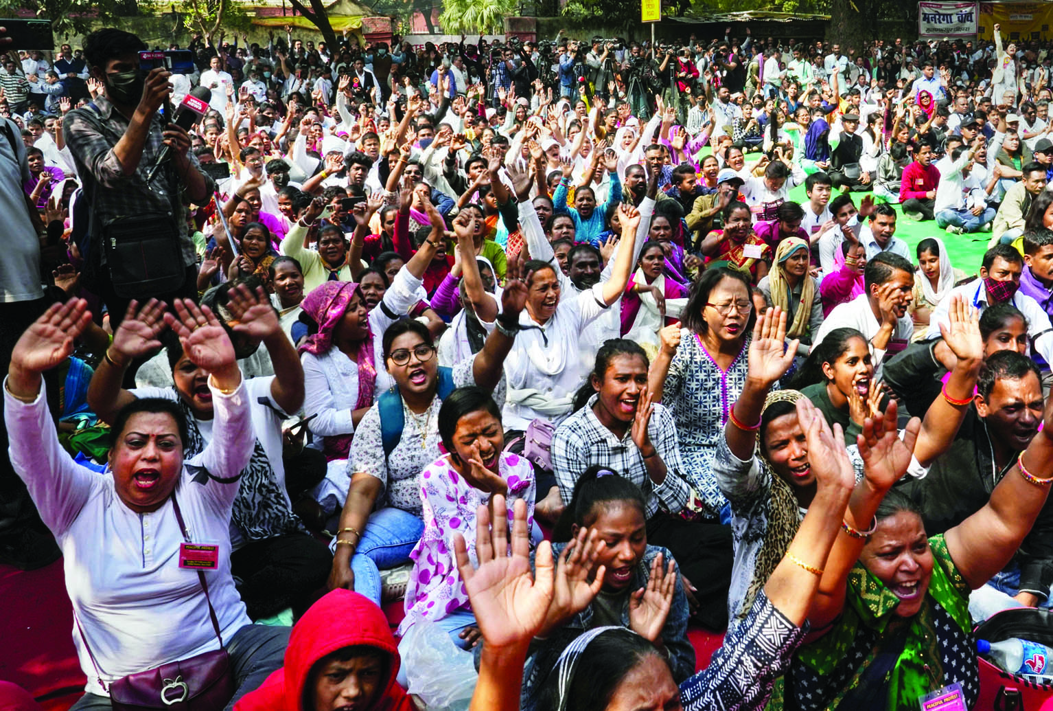 Christians protest against ‘attacks on churches’ Christians protest against ‘attacks on churches’