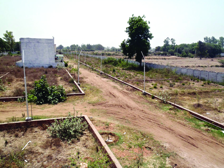 More than 9 lakh avail e-Khajna facilities; state earns over Rs 38 crore