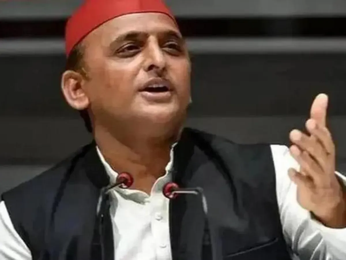 Uttar Pradesh assembly session: Samajwadi Party MLAs stage dharna in assembly premises Uttar Pradesh assembly session: Samajwadi Party MLAs stage dharna in assembly premises