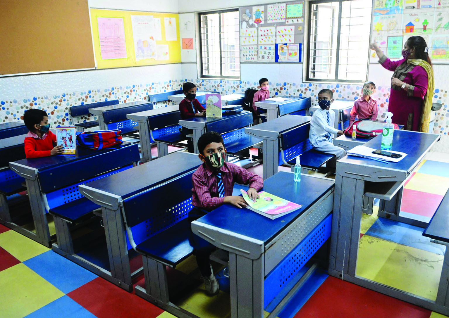 Govt asks all states, UTs to make 6 yrs minimum age for Class 1 admission