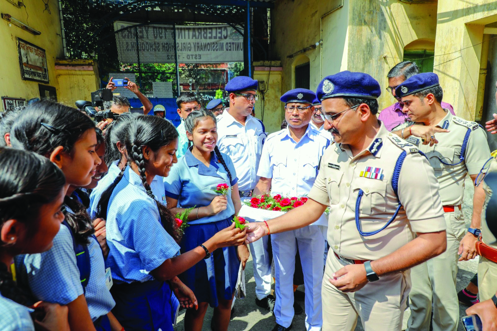 1st day of exam passes peacefully, CP wishes candidates at venues 1st day of exam passes peacefully, CP wishes candidates at venues