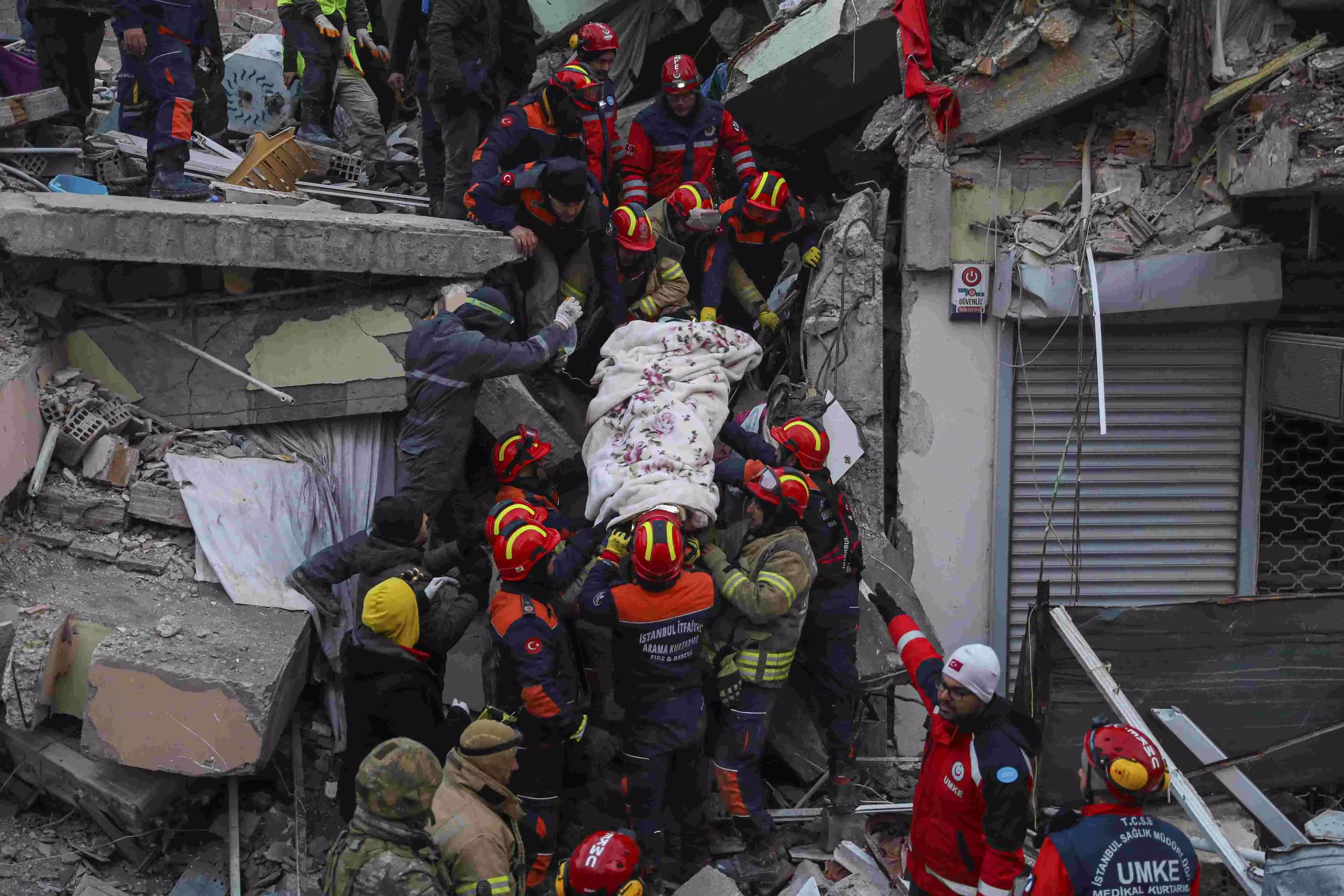 Death toll from Turkey, Syria quake tops 47,000 Death toll from Turkey, Syria quake tops 47,000