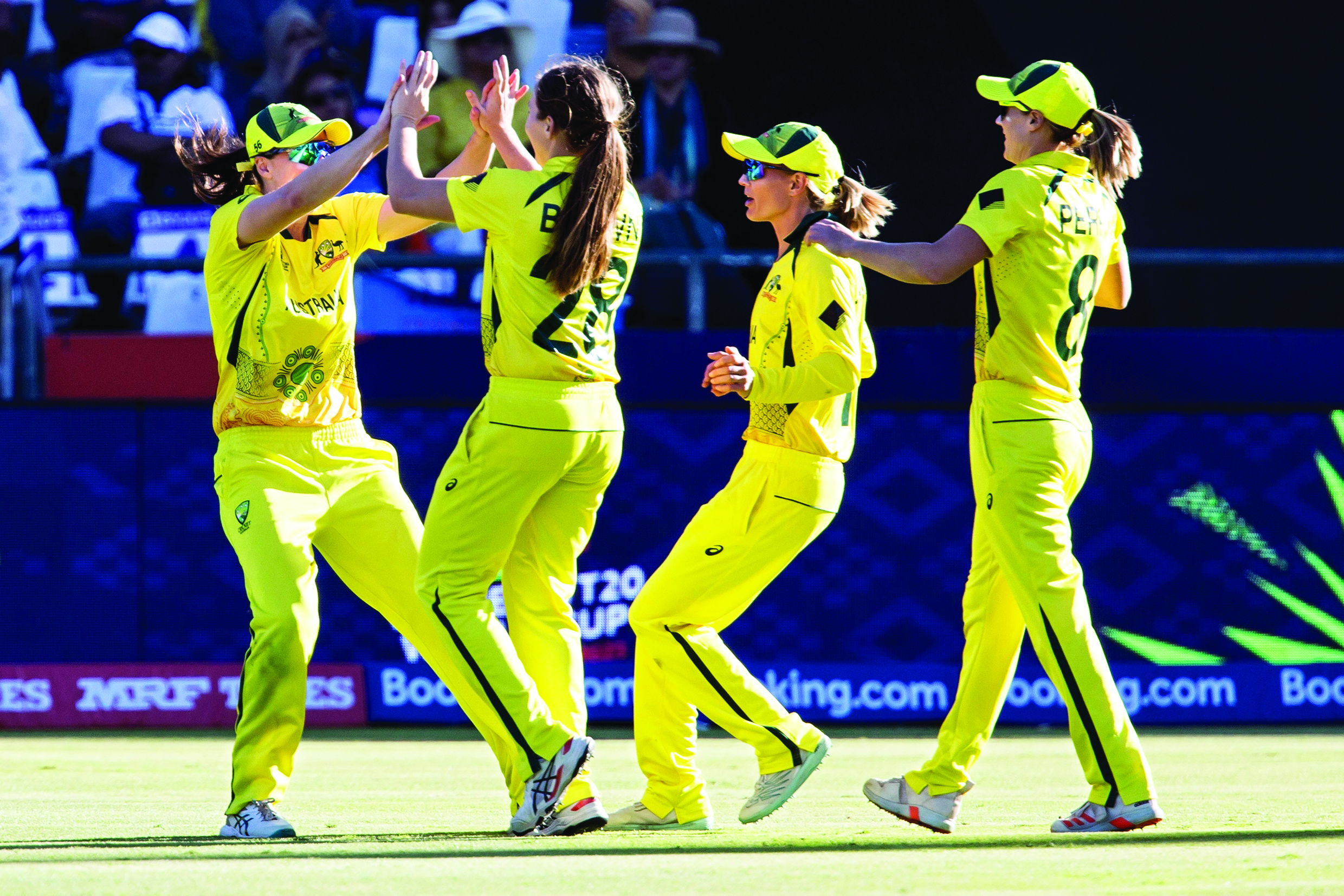 Australia beat India by 5 runs to enter WT20 World Cup final Australia beat India by 5 runs to enter WT20 World Cup final