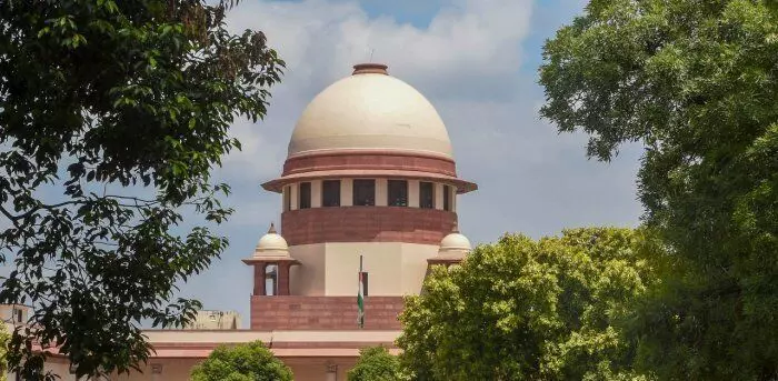 Common man bogged down by corruption in India, need to fix accountability at all levels: SC Common man bogged down by corruption in India, need to fix accountability at all levels: SC