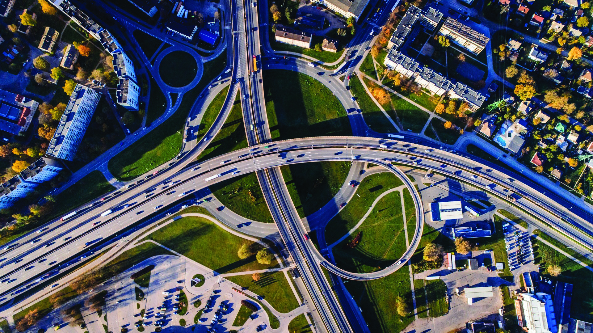 335 infra projects show cost overruns of `4.46 lakh crore