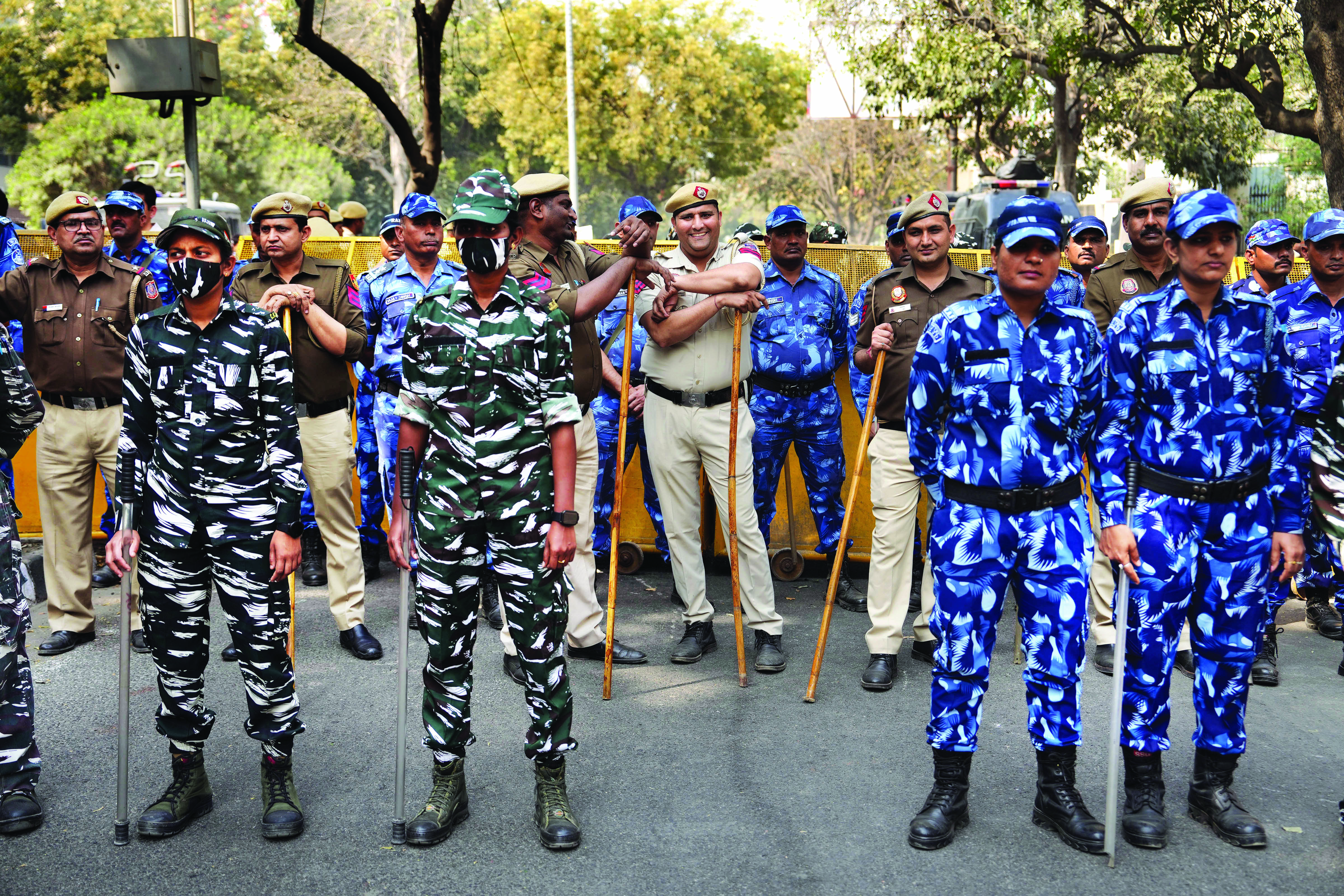 Security tightened in central Delhi ahead of AAP protest Security tightened in central Delhi ahead of AAP protest
