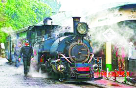 Darjeeling Himalayan Railways to augment joyride services Darjeeling Himalayan Railways to augment joyride services