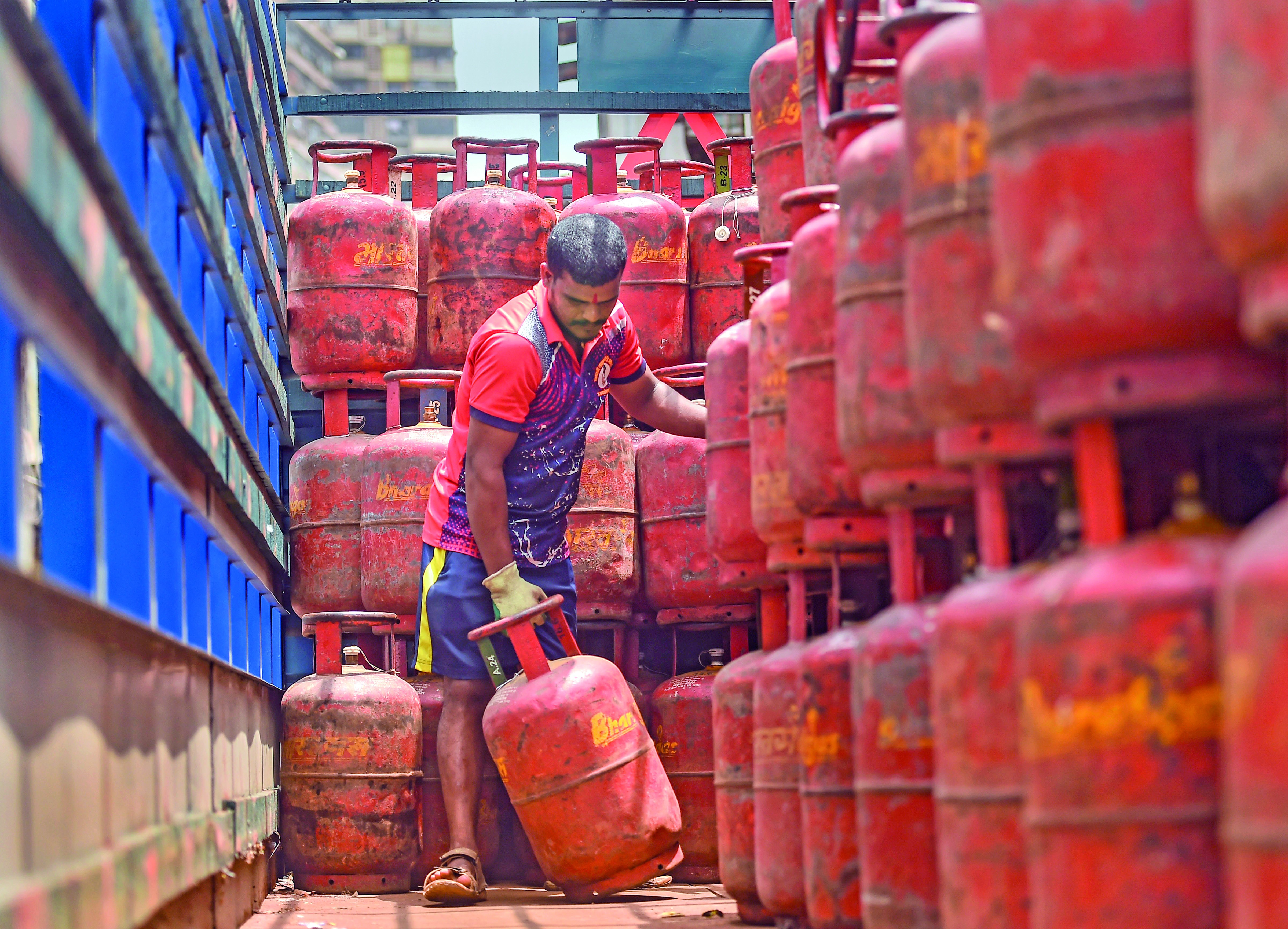 LPG price hiked by steep Rs 50; ATF price slashed by 4%