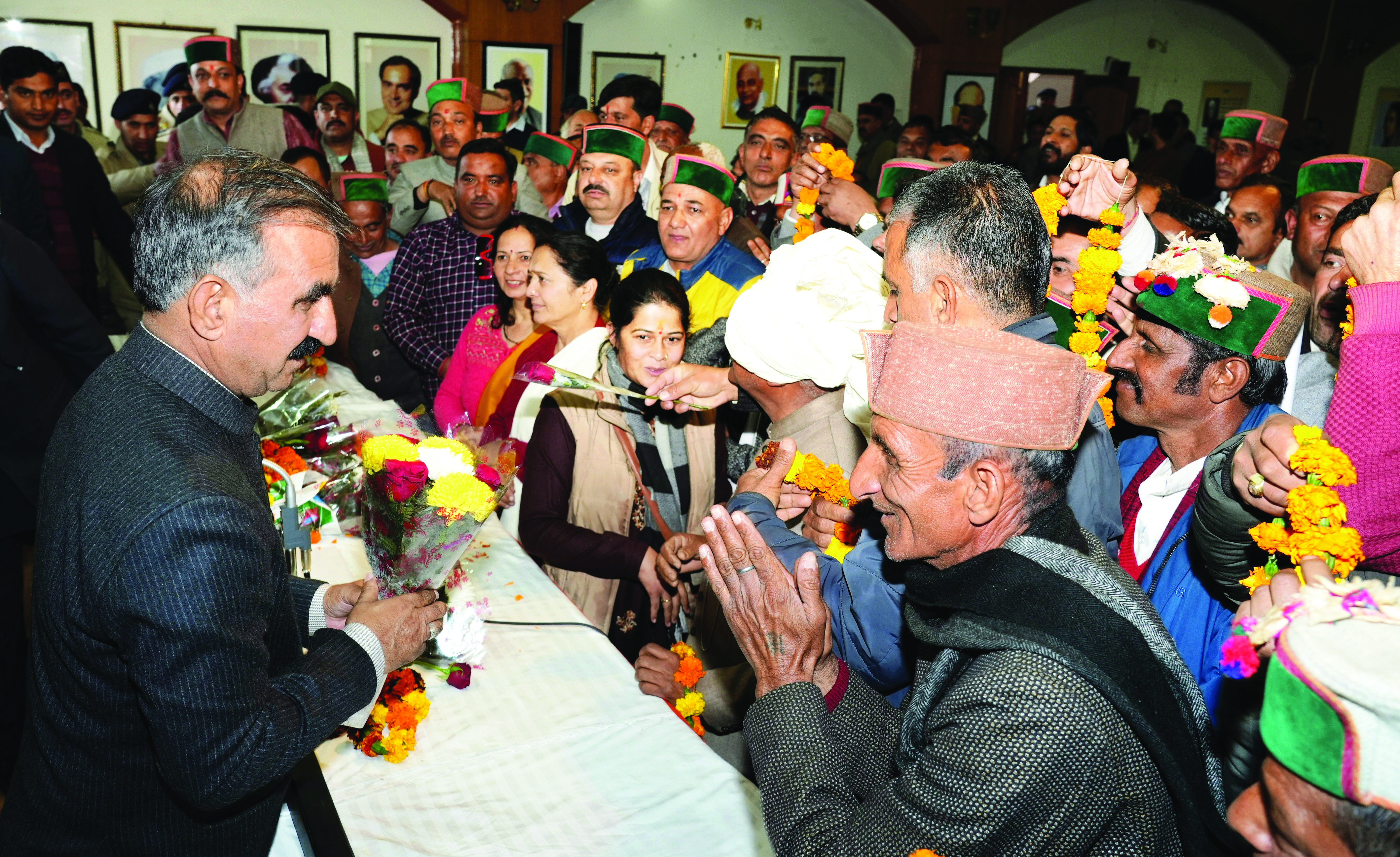 CM Sukhu to issue ‘white paper’ on Himachal’s finances, loans liabilities CM Sukhu to issue ‘white paper’ on Himachal’s finances, loans liabilities