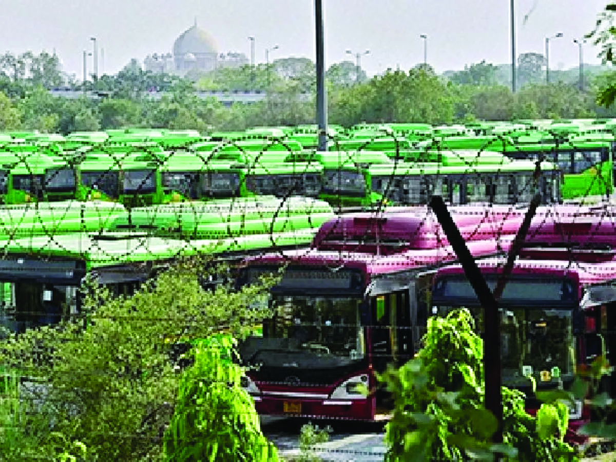 Delhi govt promotes 216 DTC drivers and conductors to assistant traffic inspectors Delhi govt promotes 216 DTC drivers and conductors to assistant traffic inspectors