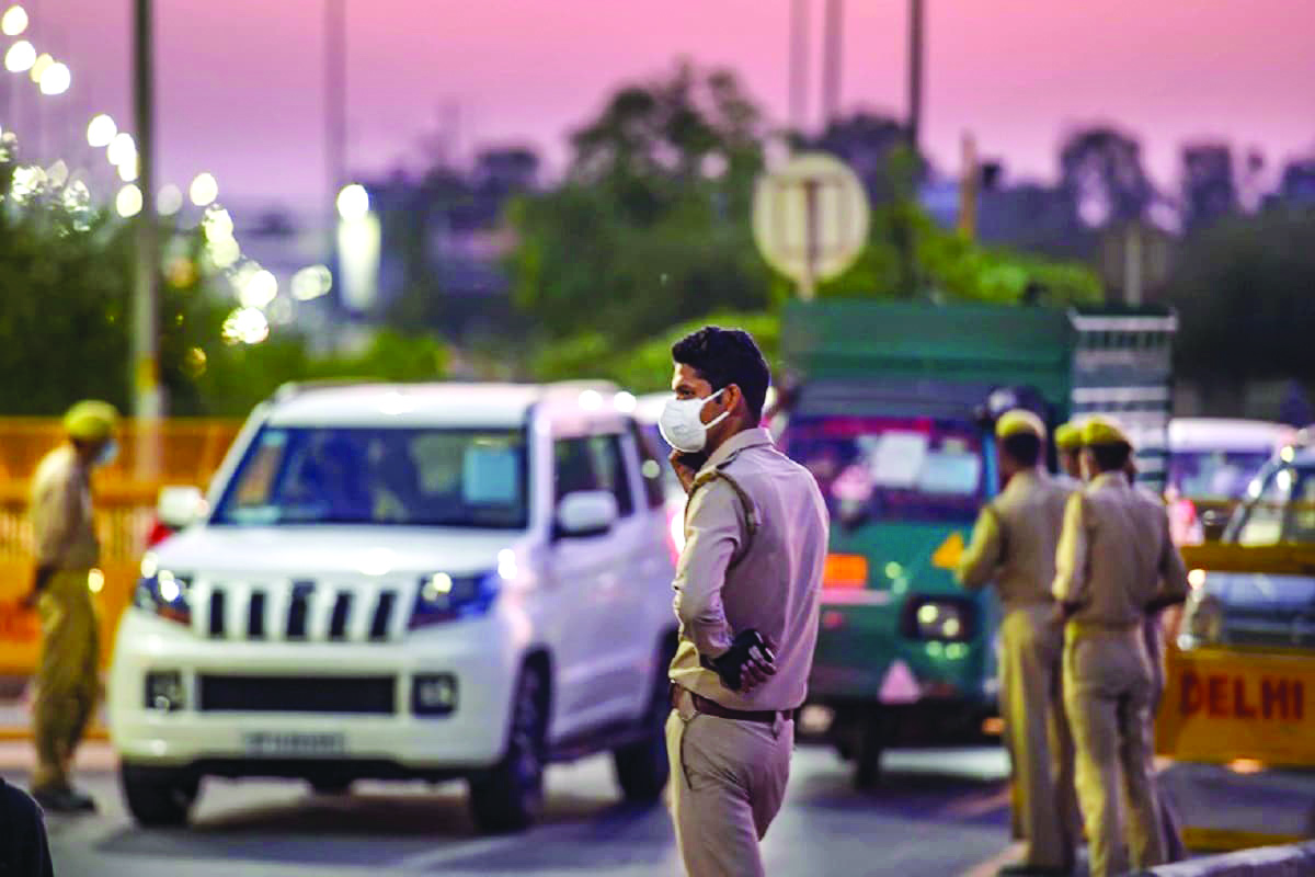 2 held for stealing Rs 40 lakh from Delhi man