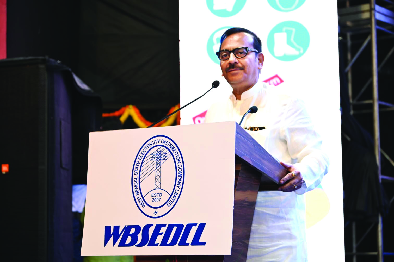 Follow safety measures strictly: Minister urges workers involved in hazardous jobs