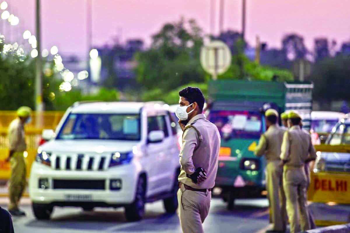 Arms supplier arrested   in Delhi, 15 pistols seized