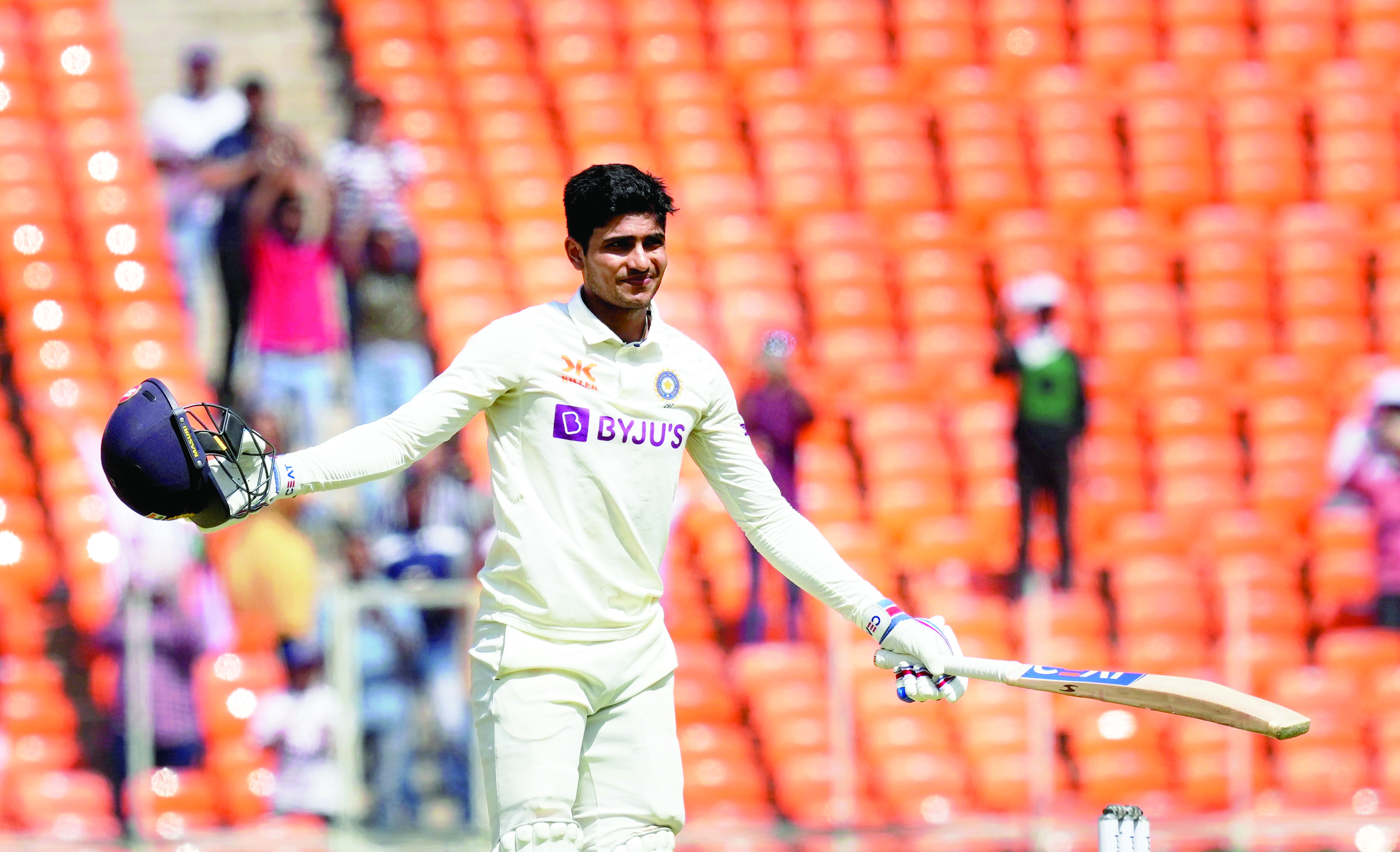 Shubman Gill scores classy ton but Test match evenly poised Shubman Gill scores classy ton but Test match evenly poised
