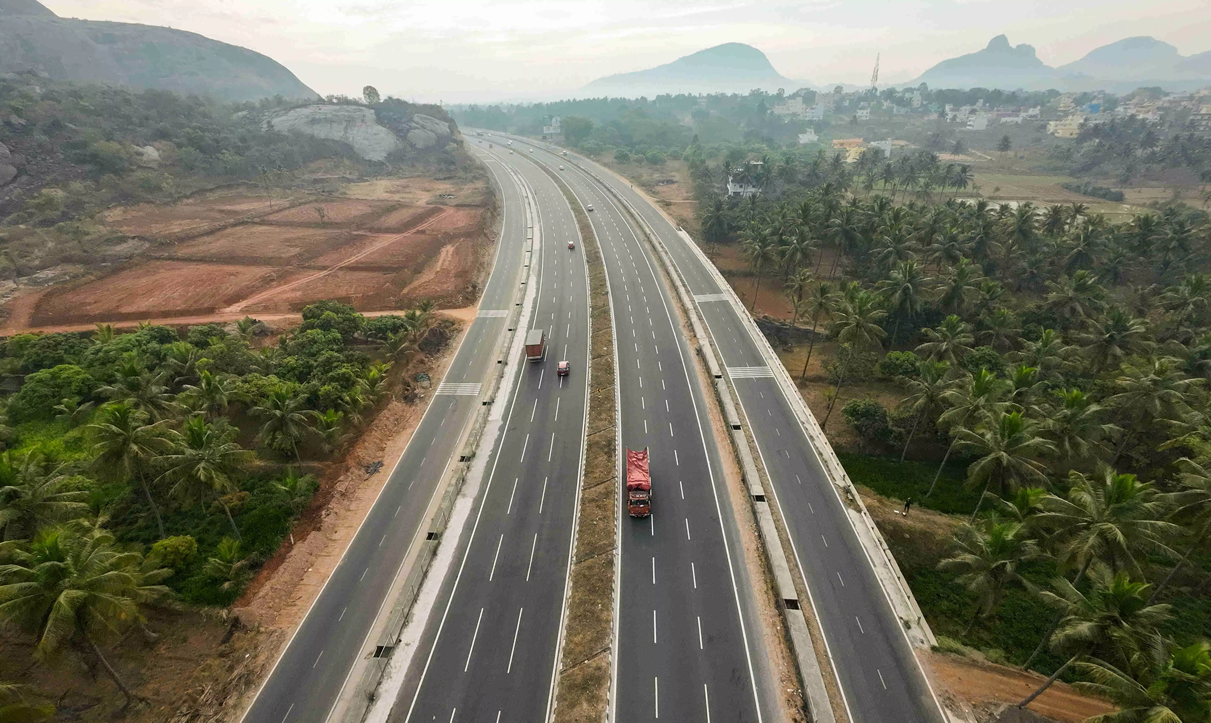 PM inaugurates 118-km Bengaluru-Mysuru Expressway PM inaugurates 118-km Bengaluru-Mysuru Expressway