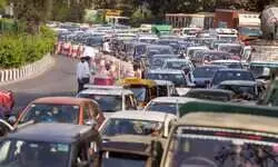 Chirag Delhi flyover partially shut; heavy traffic on several routes in south Delhi