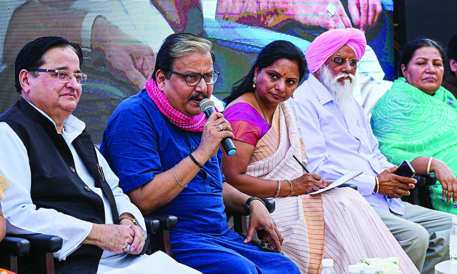 Oppn in favour of tabling Women’s Reservation Bill