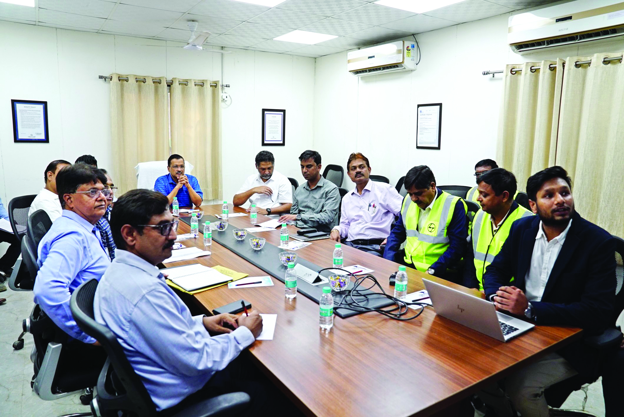 Present Chandrawal WTP plan in 24 hours, CM tells water dept officials Present Chandrawal WTP plan in 24 hours, CM tells water dept officials