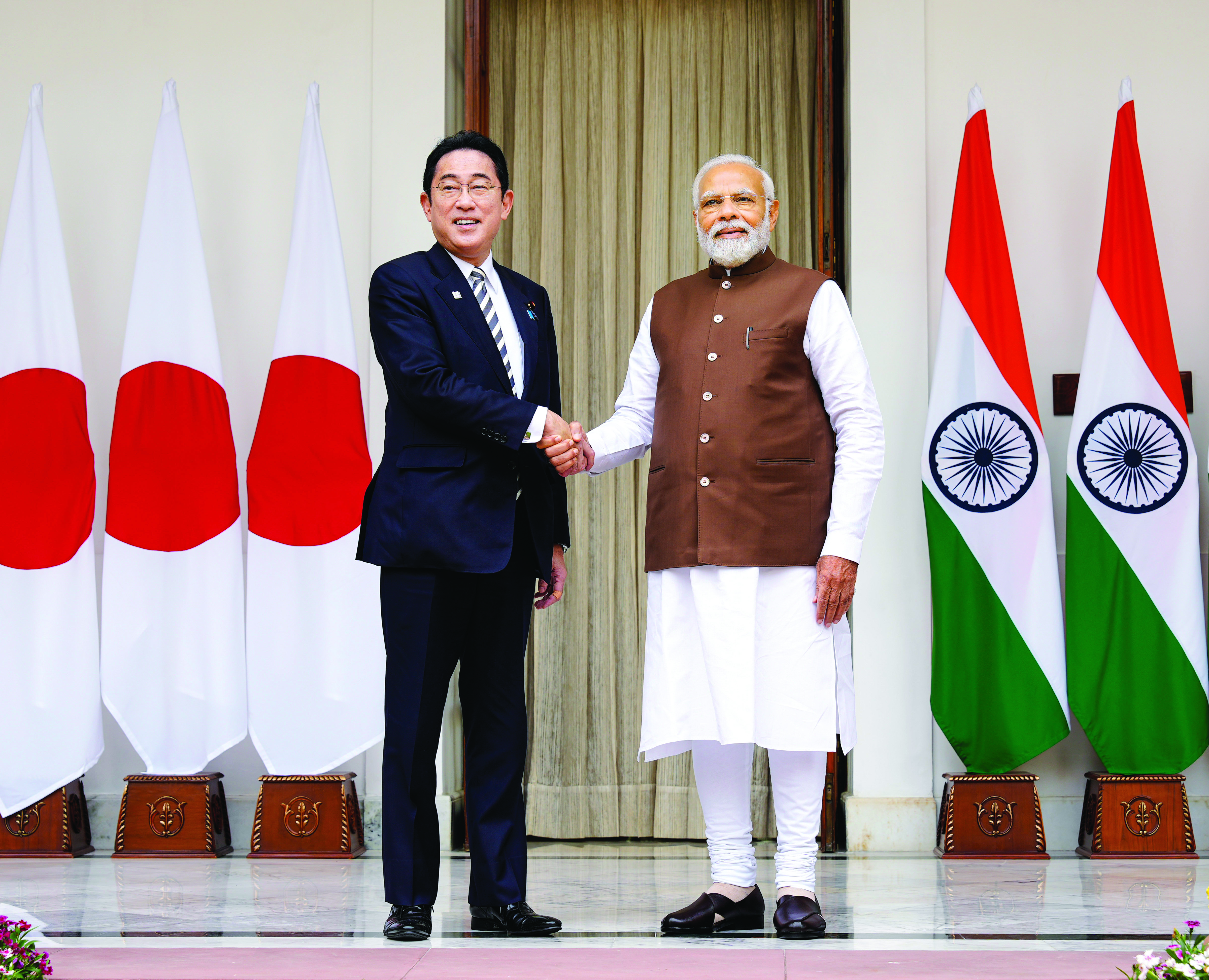 India, Japan to expand ties India, Japan to expand ties