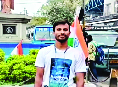 Best foot forward: Youth starts running from Raiganj to Kolkata