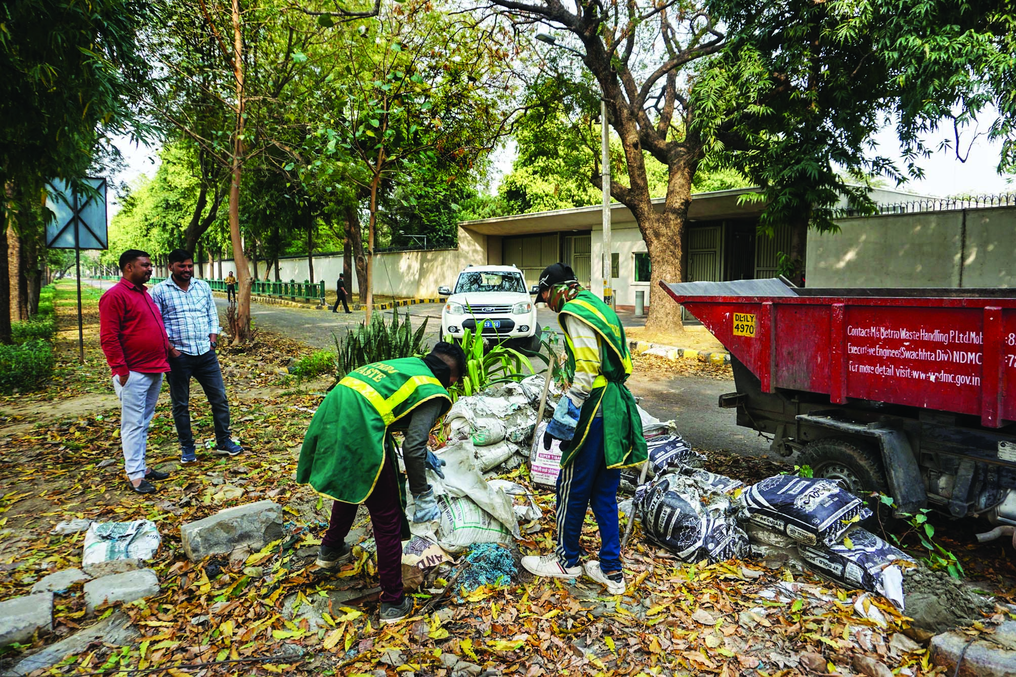 Delhi Police remove extra barricades outside British High Commission