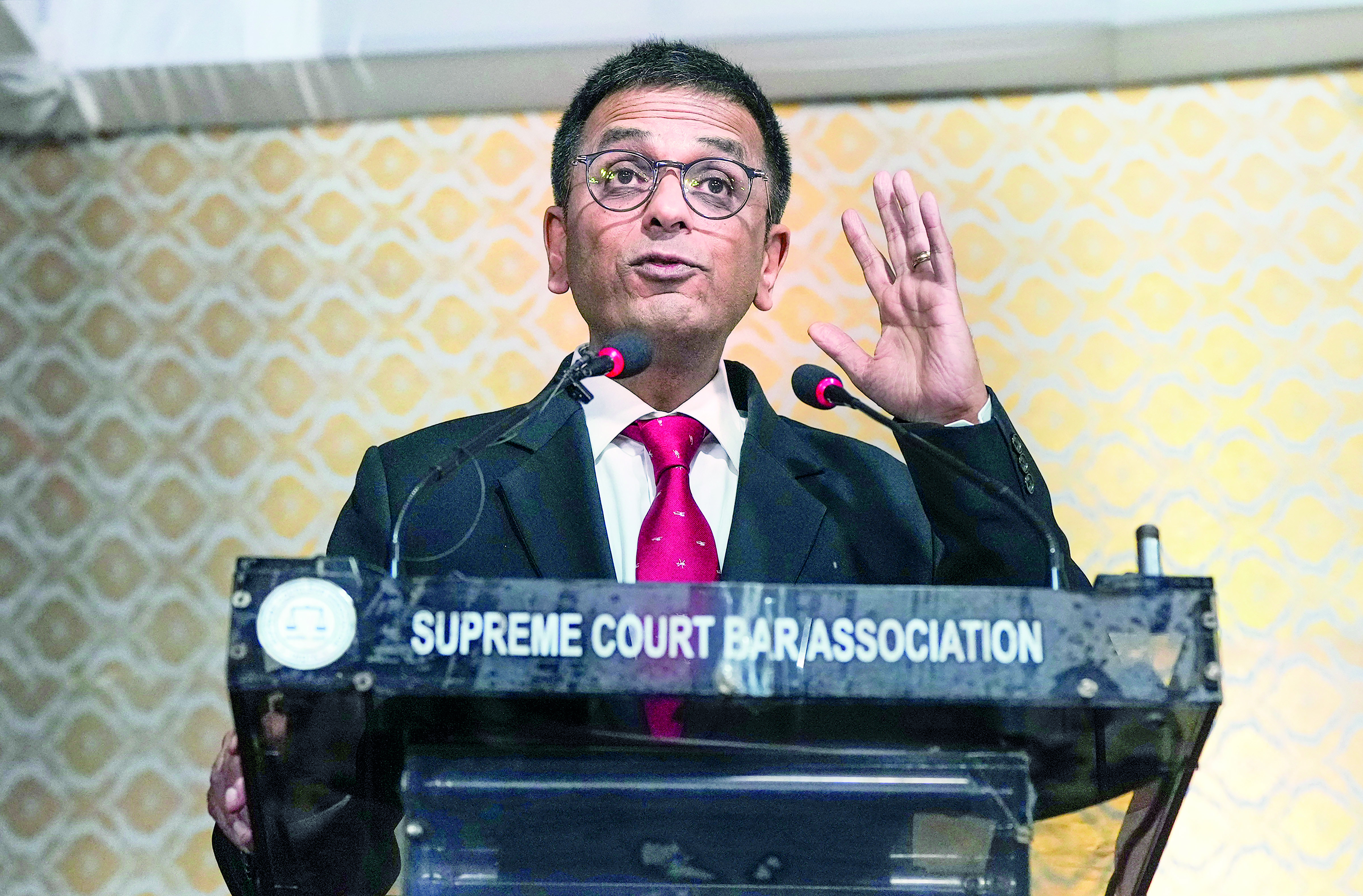 CJI deplores ‘abysmal’ women-men ratio in legal profession