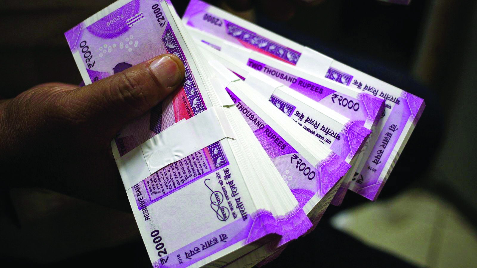 FPIs invest Rs 7,200 cr in Indian markets in March FPIs invest Rs 7,200 cr in Indian markets in March