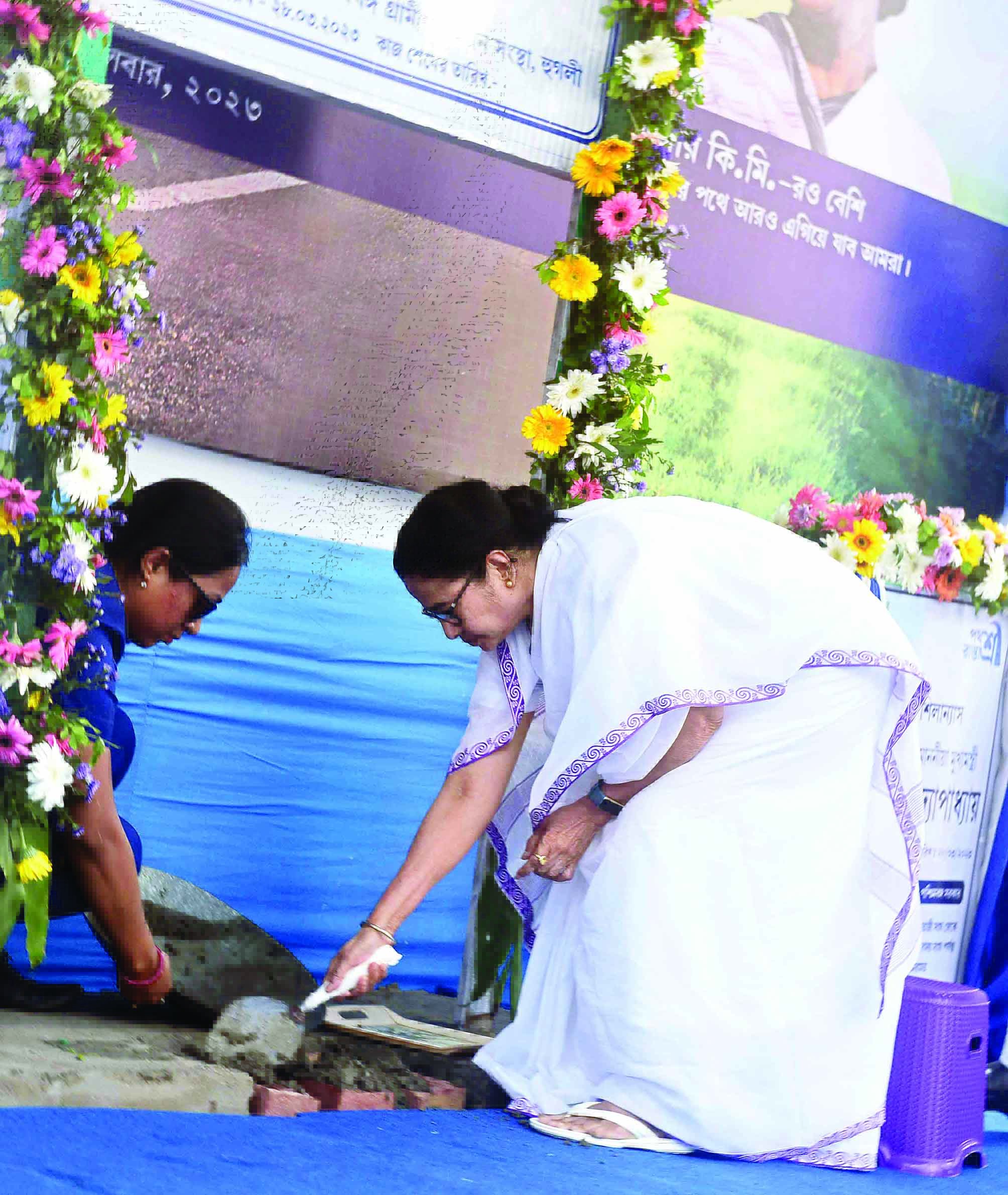 Job card holders to be included in work done by state govt: CM