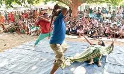 Sinking in a deep sea