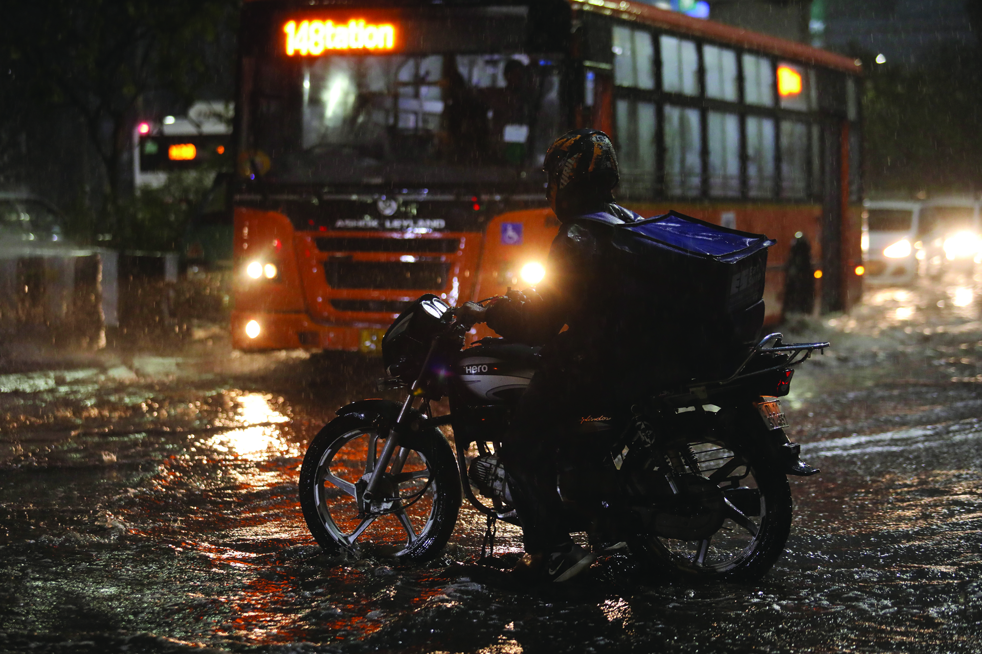Thundershowers, strong winds fell trees, hit traffic