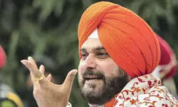 Fans, supporters throng Patiala jail to welcome soon-to-be released Navjot Sidhu