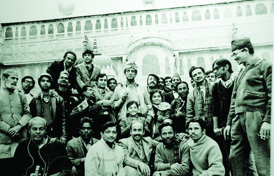 Exhibition on Satyajit Ray in Los Angeles held Exhibition on Satyajit Ray in Los Angeles held