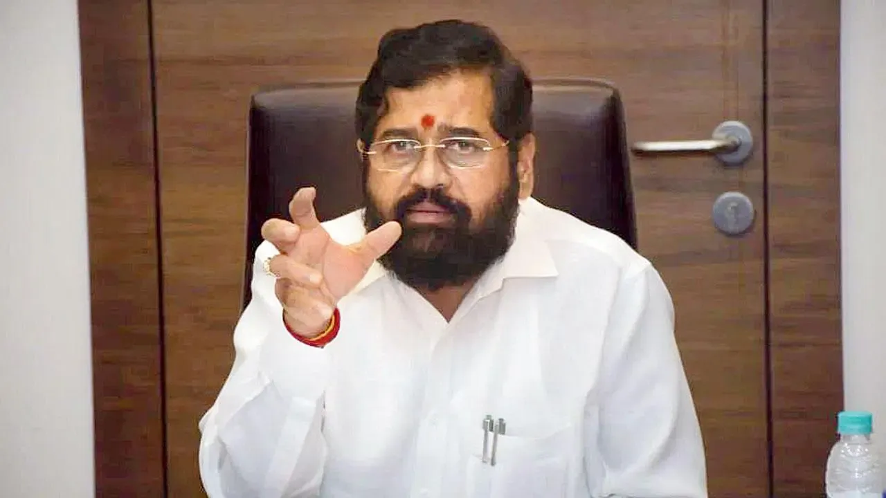 Amid border row, Maharashtra government extends its health scheme to 865 villages in Karnataka Amid border row, Maharashtra government extends its health scheme to 865 villages in Karnataka