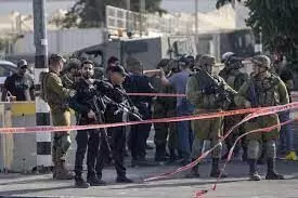 Palestinian stabs 2 Israelis in attack near army base