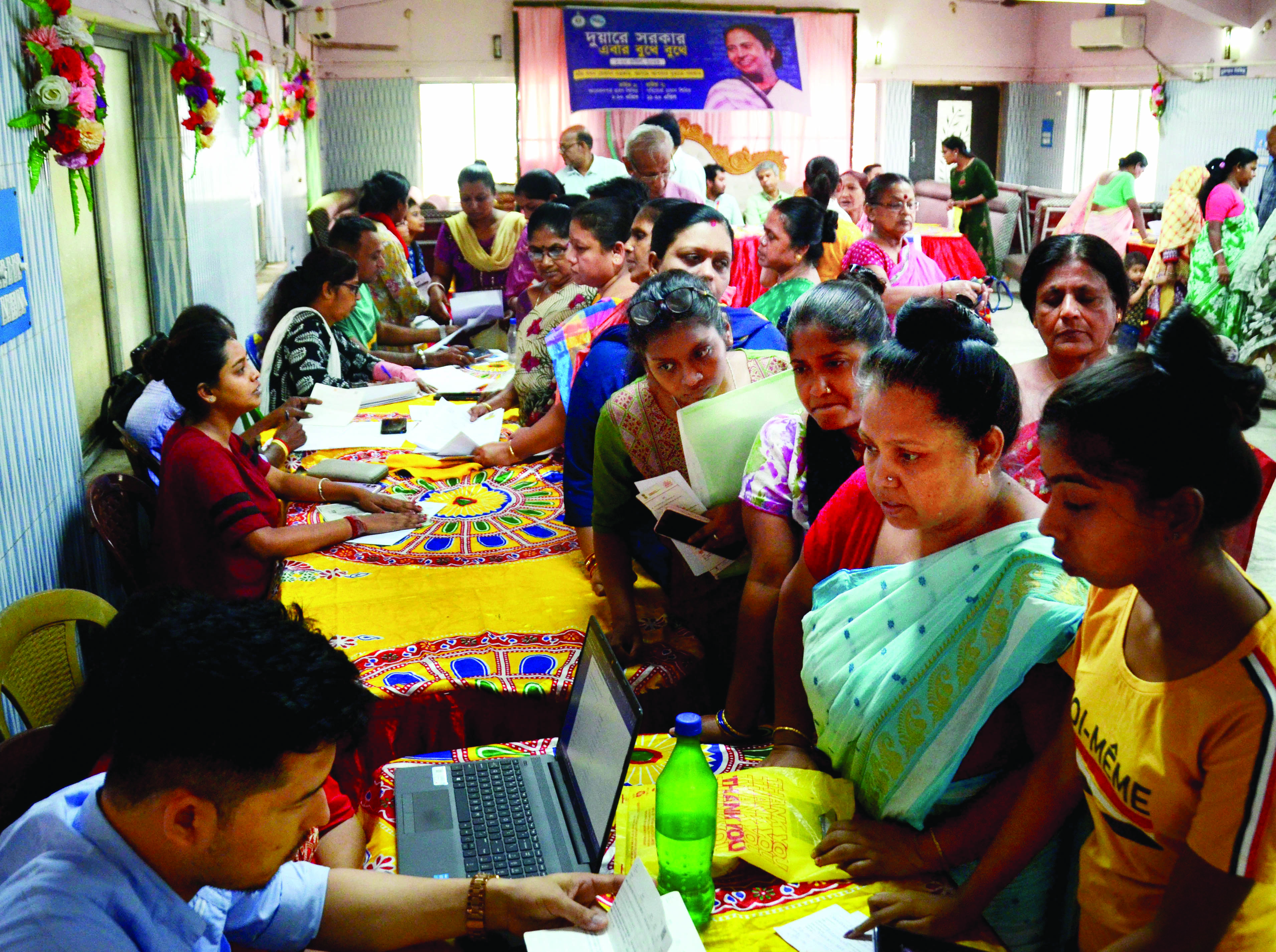 Till Apr 6, nearly 36L visit over 63K Duare Sarkar camps across state