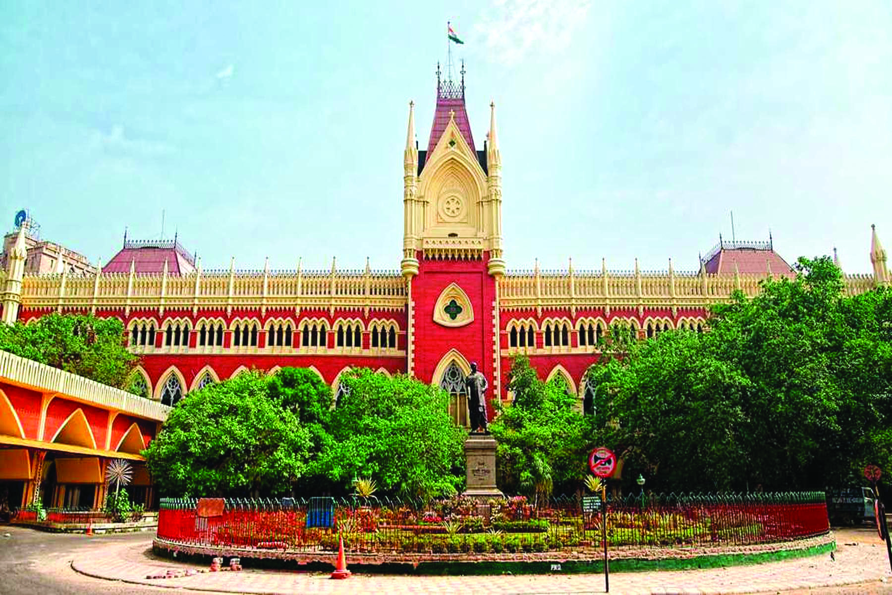 HC asks Bidhannagar civic body to take strict action against illegal constructions HC asks Bidhannagar civic body to take strict action against illegal constructions