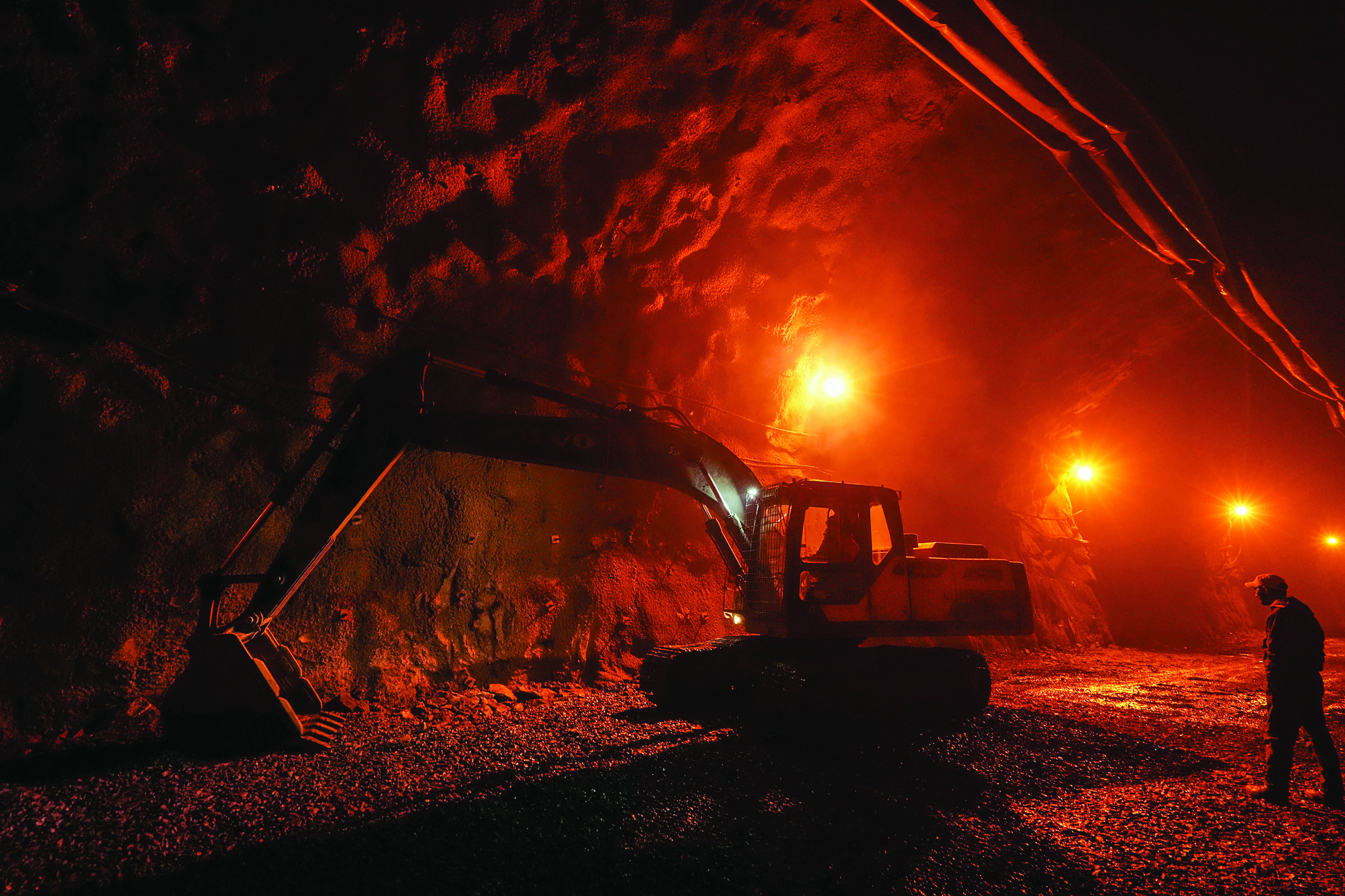 Work on Zojila tunnel in full swing, over 40% drilling achieved; to be complete by Dec 2026