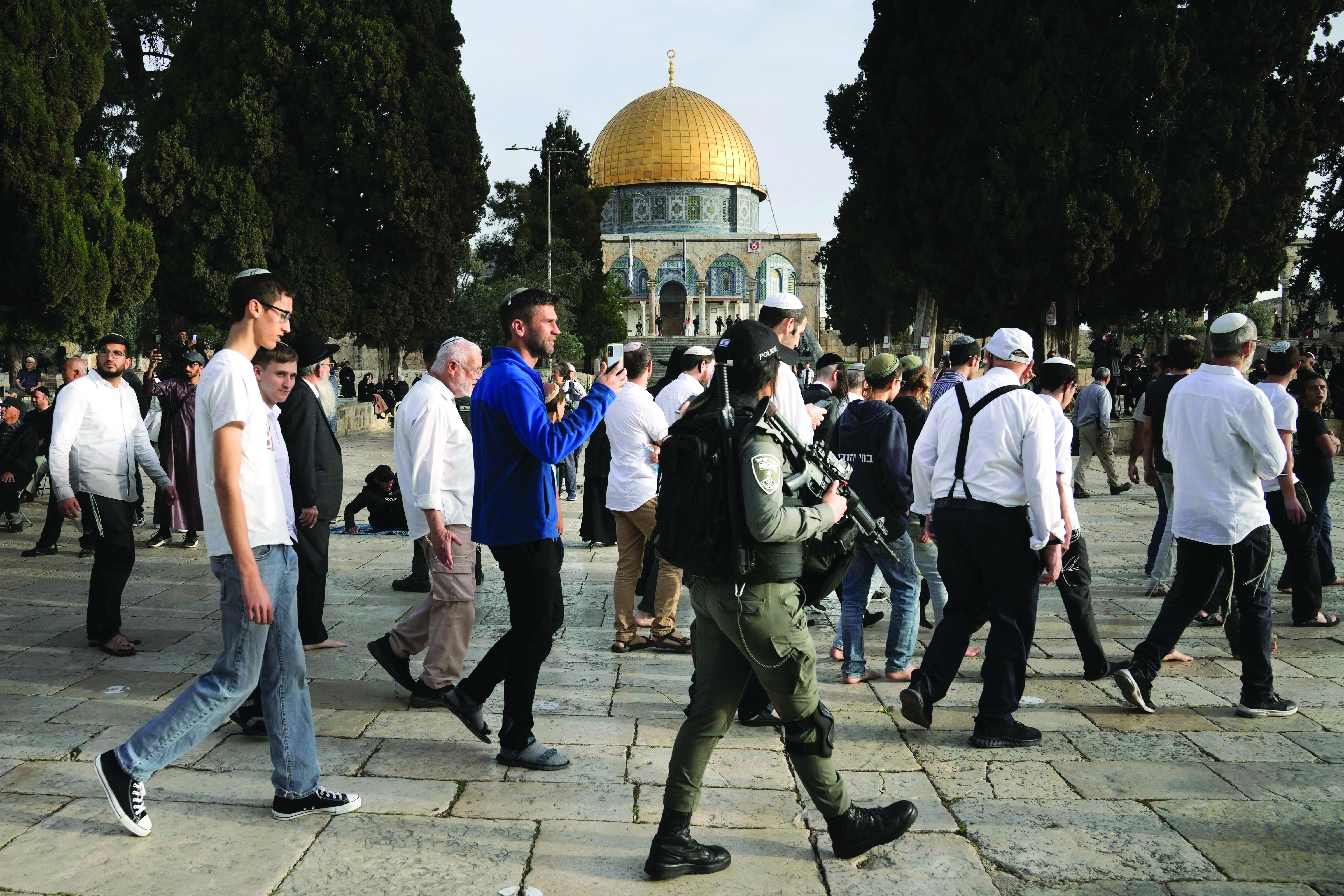 Tensions build around Jerusalem shrine after Syria rockets attack