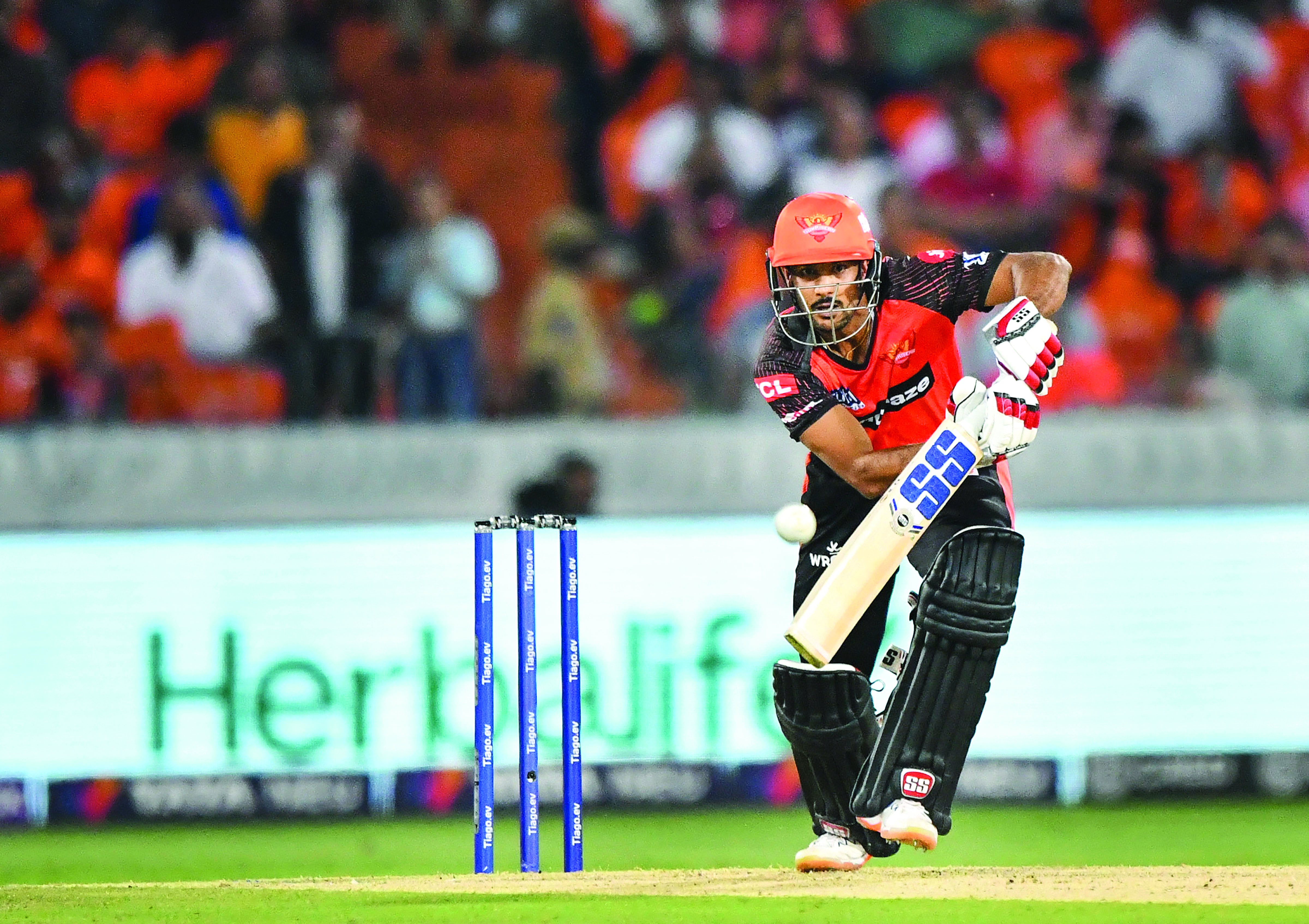 Hyderabad defeat Punjab by 8 wickets