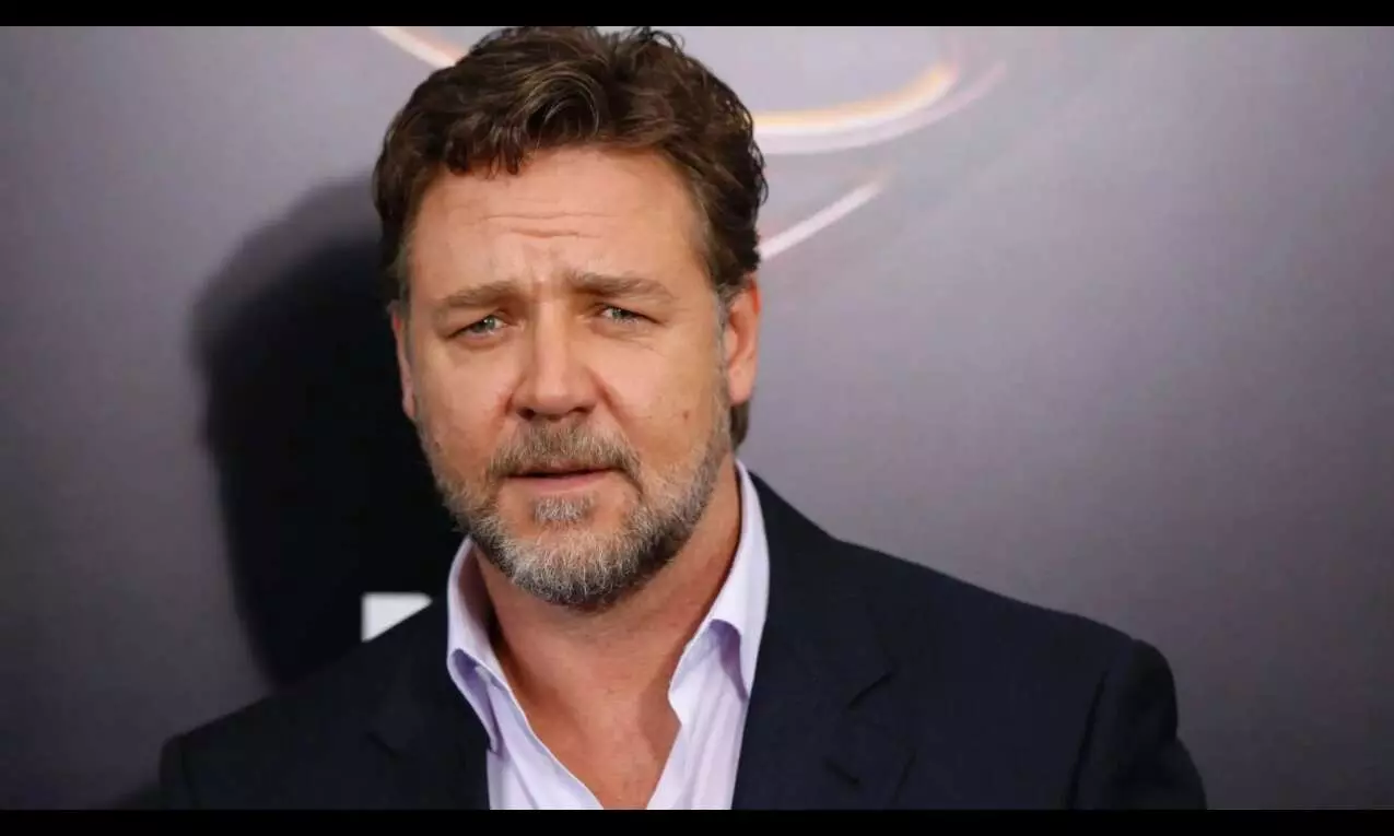 Russell Crowe is slightly jealous about Gladiator sequel