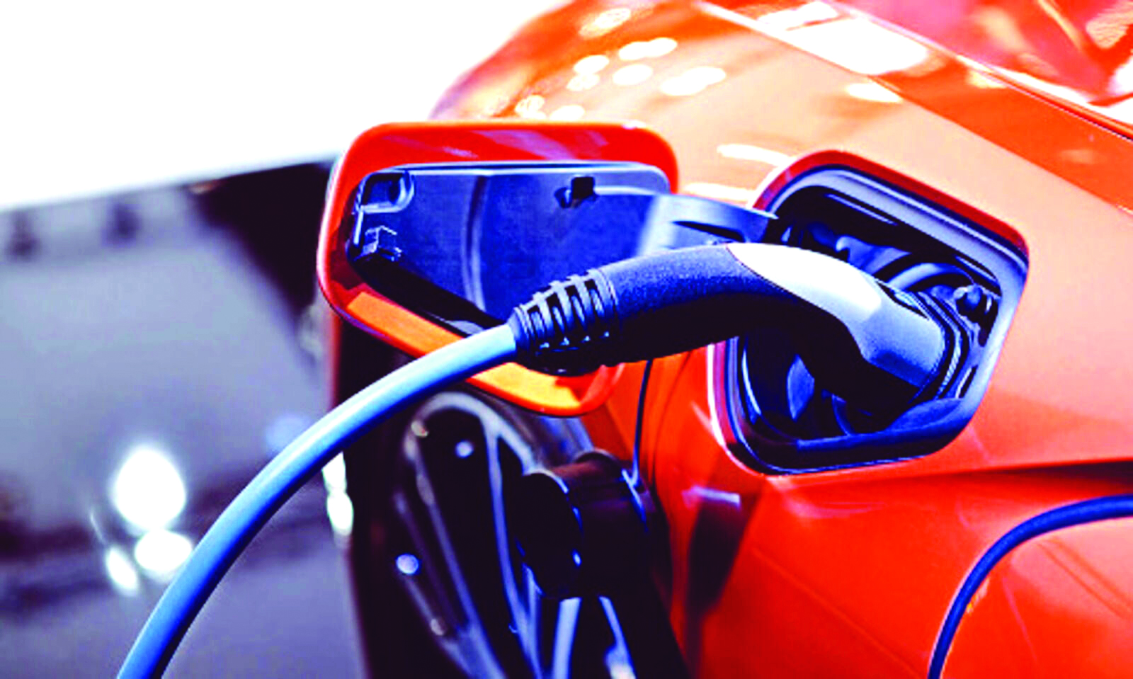 ‘Eastern Indias largest’ EV charging hub comes up in New Town