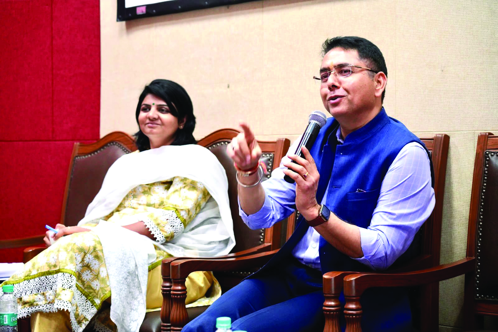 Create job opportunities for youth by reaching out to industries: Punjab min