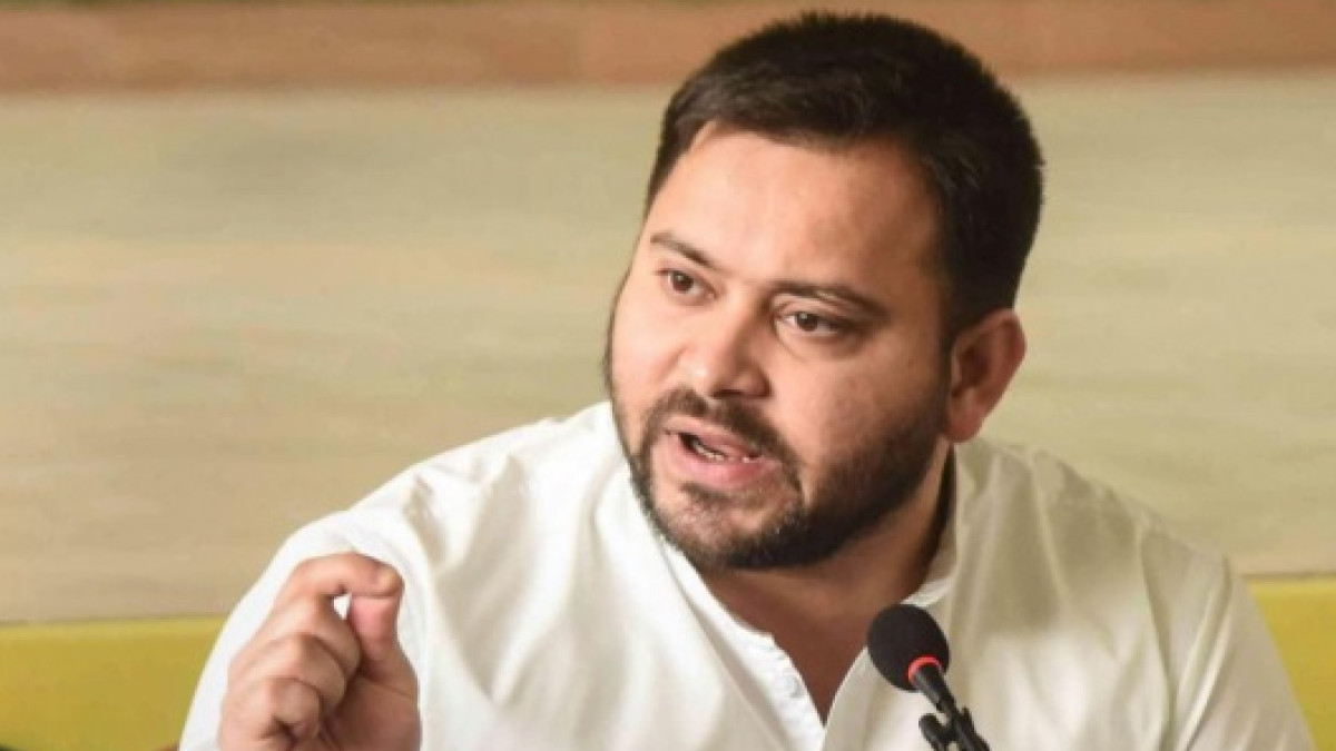 Land-for-jobs case: Bihar Deputy CM Tejashwi Yadav appears before Enforcement Directorate Land-for-jobs case: Bihar Deputy CM Tejashwi Yadav appears before Enforcement Directorate