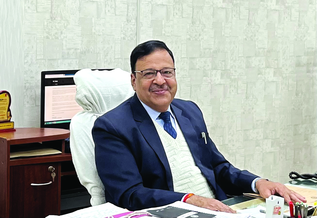 JU becomes first state university in MP and Chhattisgarh for getting highest NAAC score JU becomes first state university in MP and Chhattisgarh for getting highest NAAC score