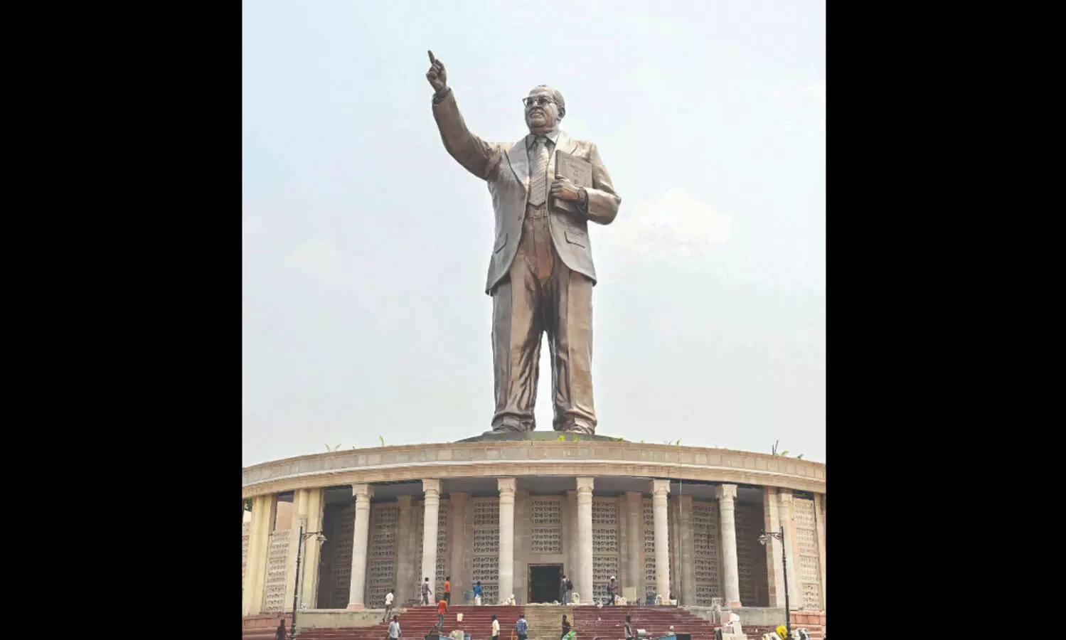 Leaders stress on building strong institutions & egalitarian society