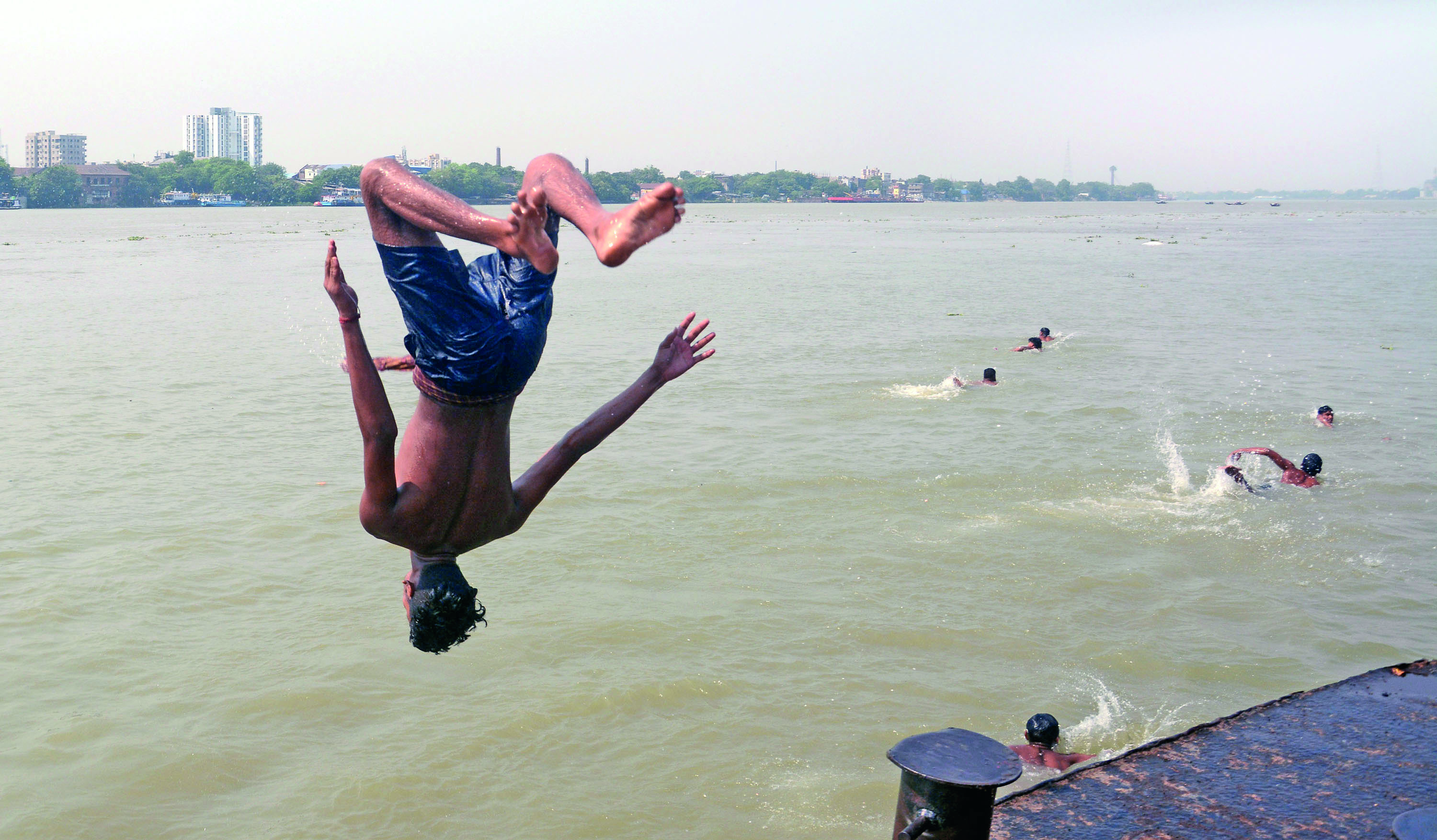 ‘Temp to rise by 1-2 ºC in many parts of Bengal’