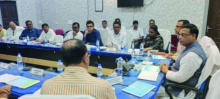 Vehicles over 15 yrs old: State to set up scrap yards across Bengal