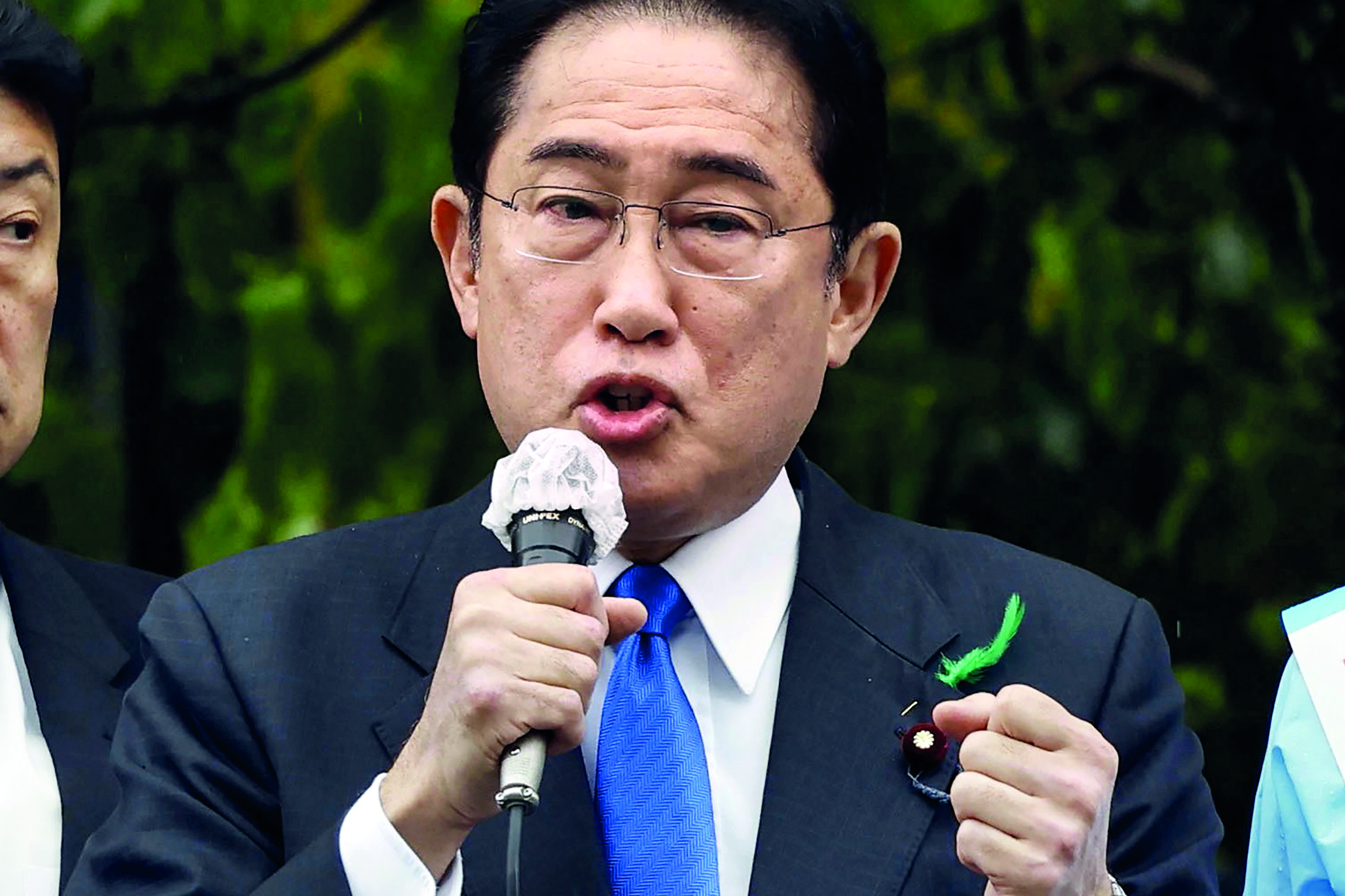 Japanese PM Kishida unhurt after blast during campaign event