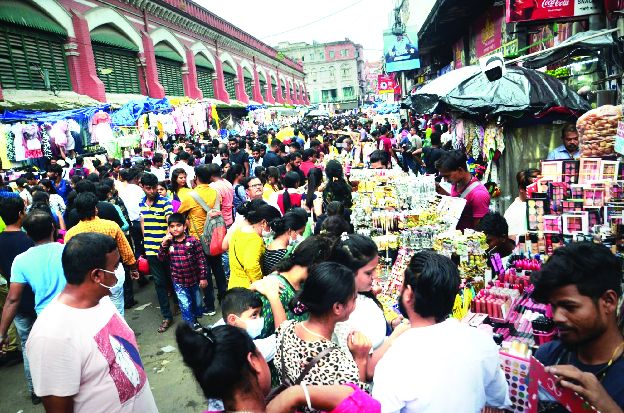 Fire breaks out at Bharat Lakshmi Studio, none hurt